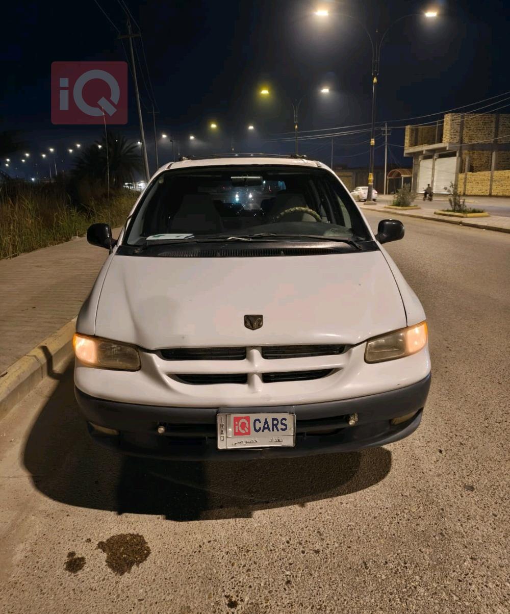 دودج كارافان